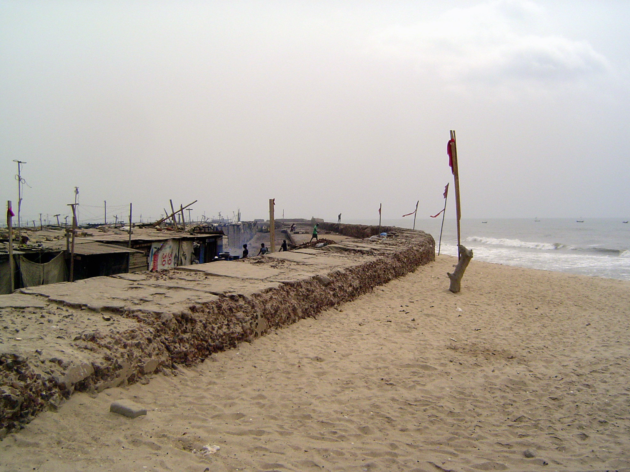 The breakwater itself is of cemented rock fragments.