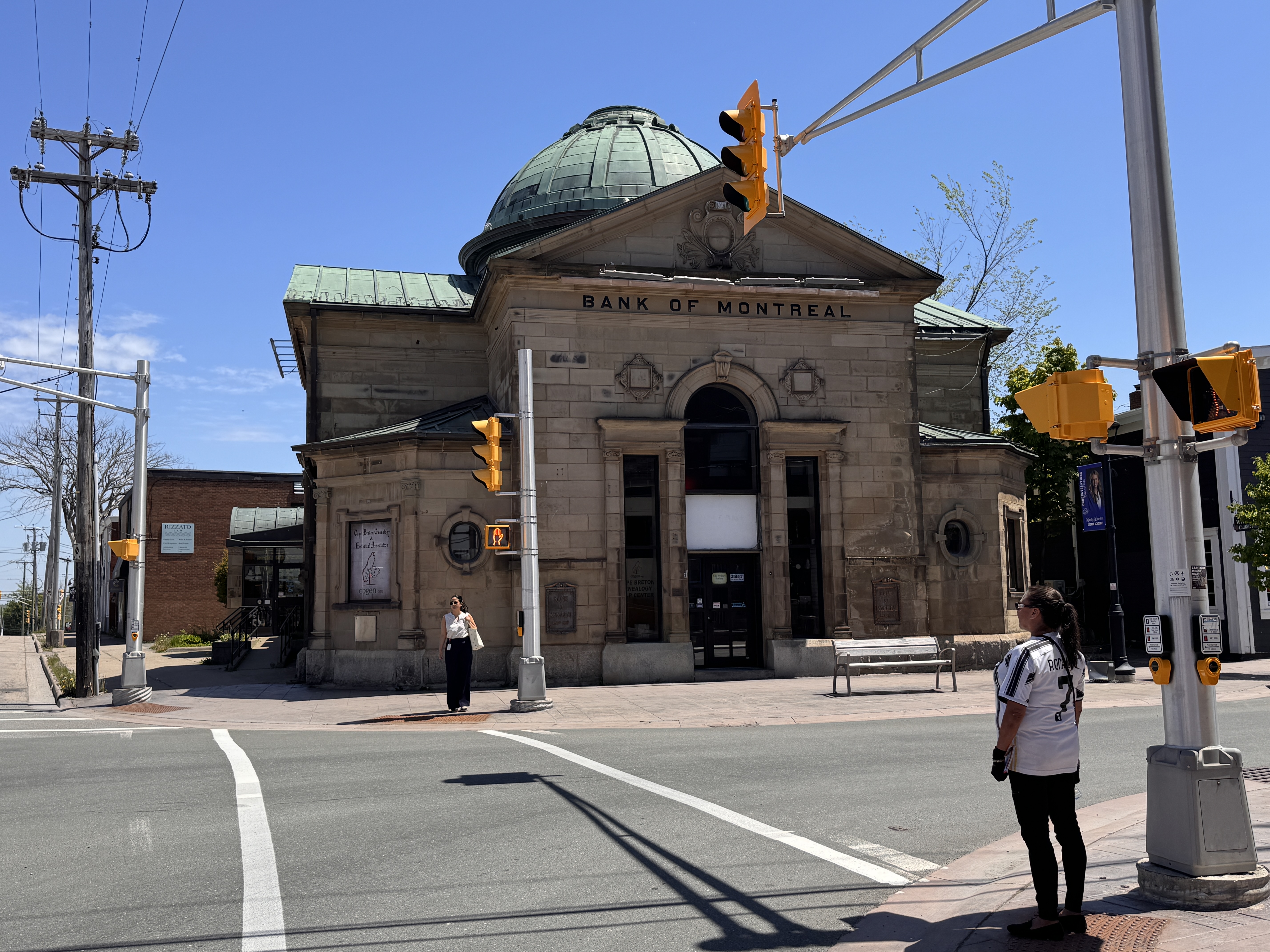 Here's a rare survivor: it's the Bank of Montreal, from 1901 and in business until 2016, which is kind of amazing.