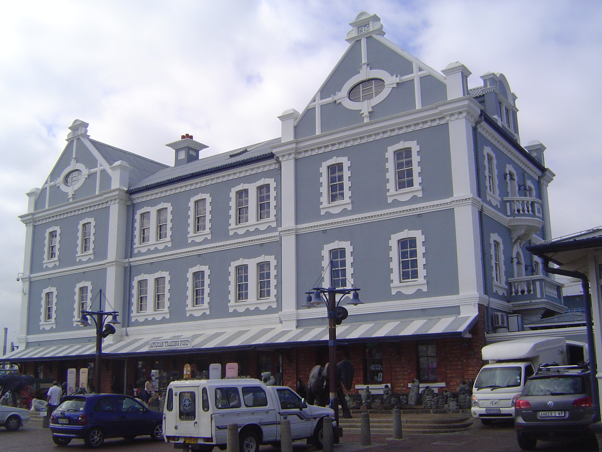 Eventually the need for administrative space grew too great and the management moved here, to the Port Captain's Office, from 1903. The spac