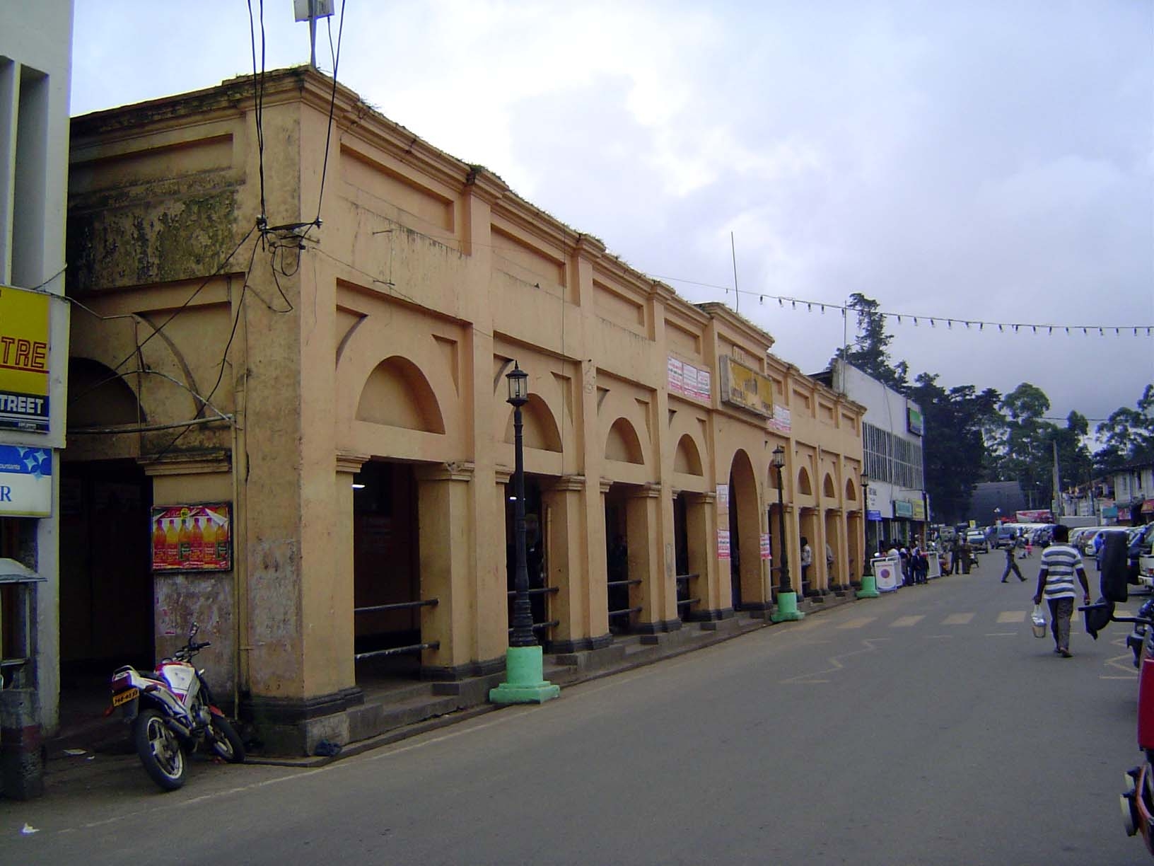 Farther along the same street: the municipal market.