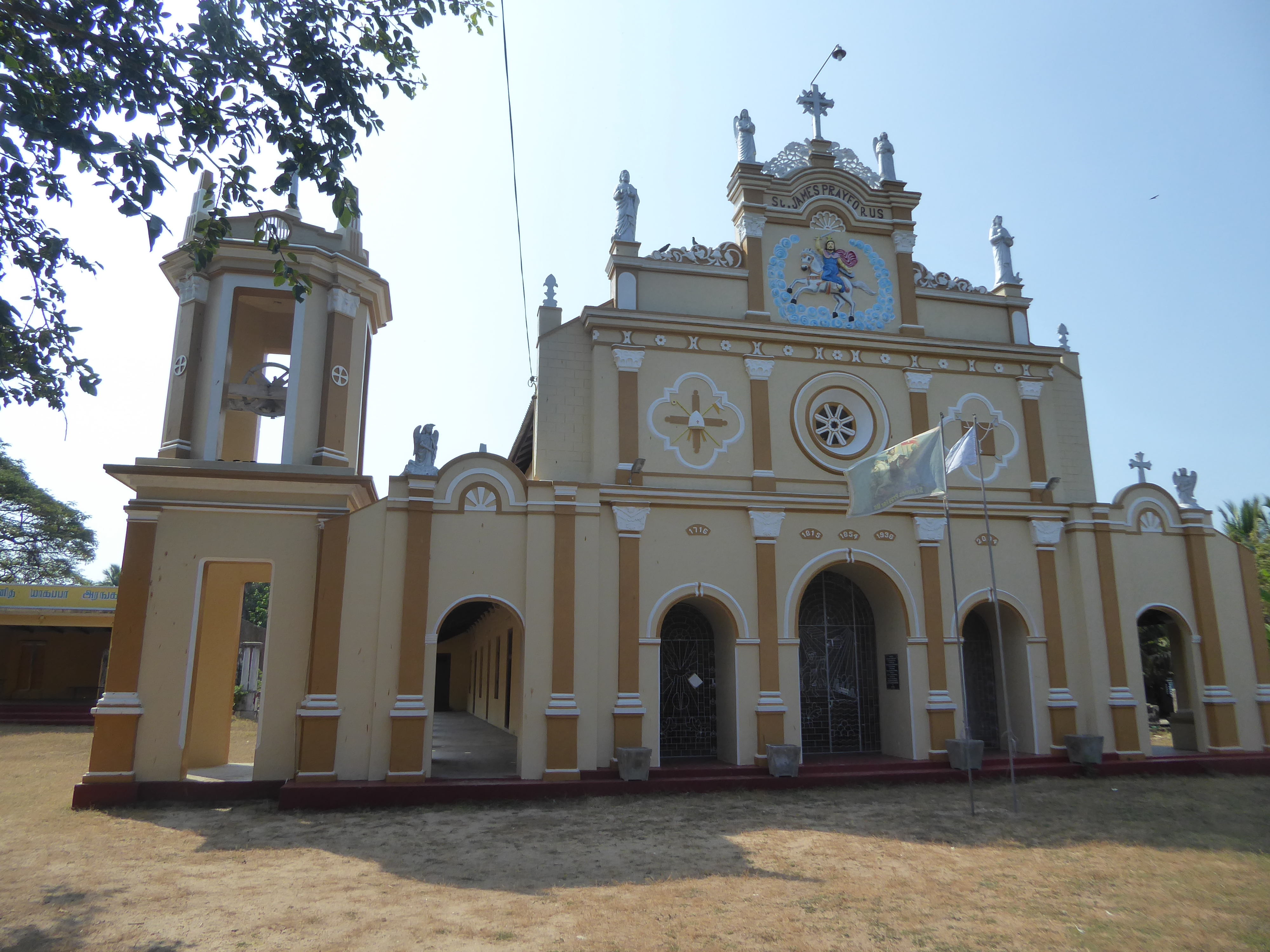 Churches cluster at the village of Kayts pronounced "kites". Here's the oldest of them, St. James, and it sets the standard. It also raises