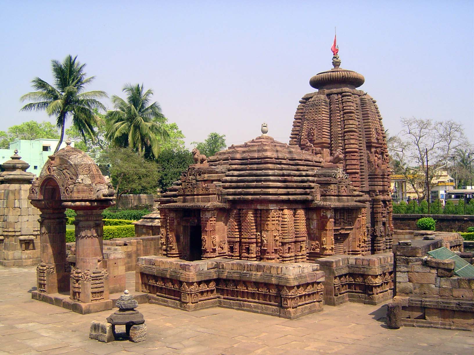 It's only a short walk to this "gem of Orissan architecture," as Fergusson called it vol. 2, p. 97. It's the Mukteshvara Temple from the lat