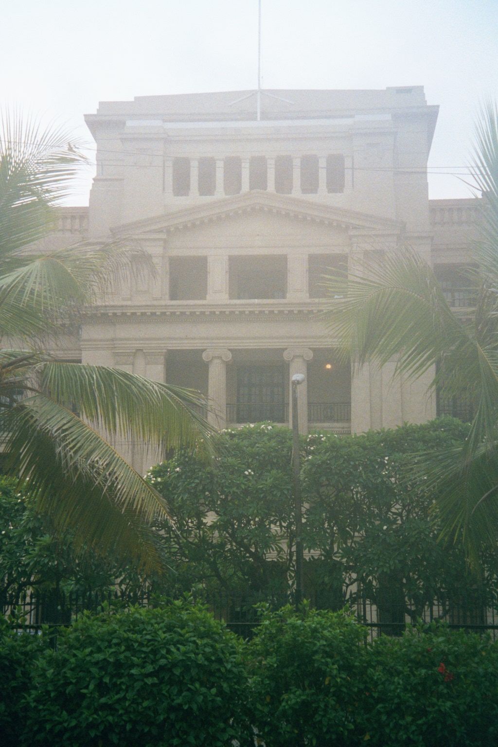 The seat of British administration: the secretariat 1929, designed by an architect who apparently never outgrew his building blocks.