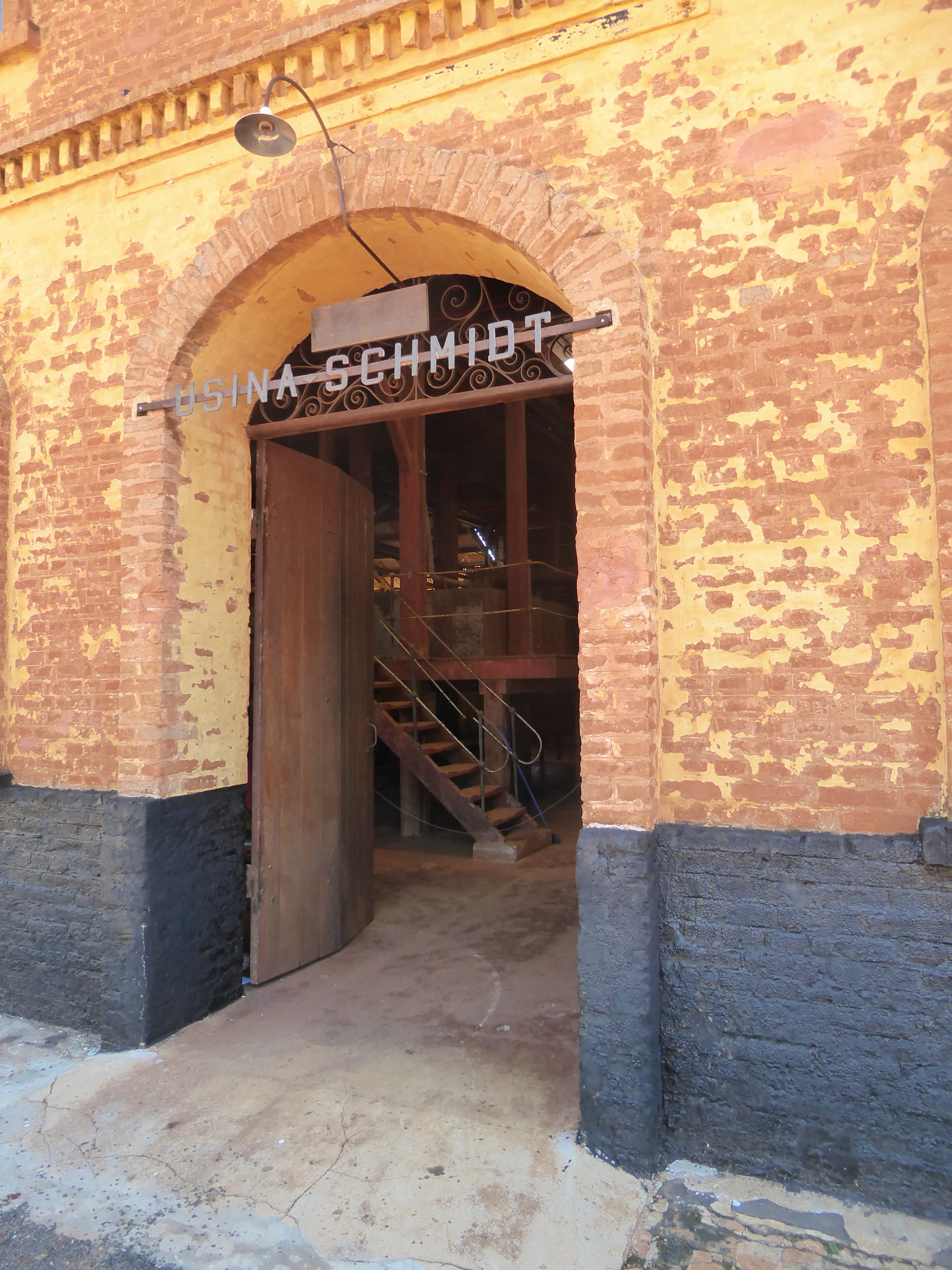 The mill is a privately-owned museum now the Museu da Cana, well cared-for and can you believe it? free. Not even a bucket for donations.