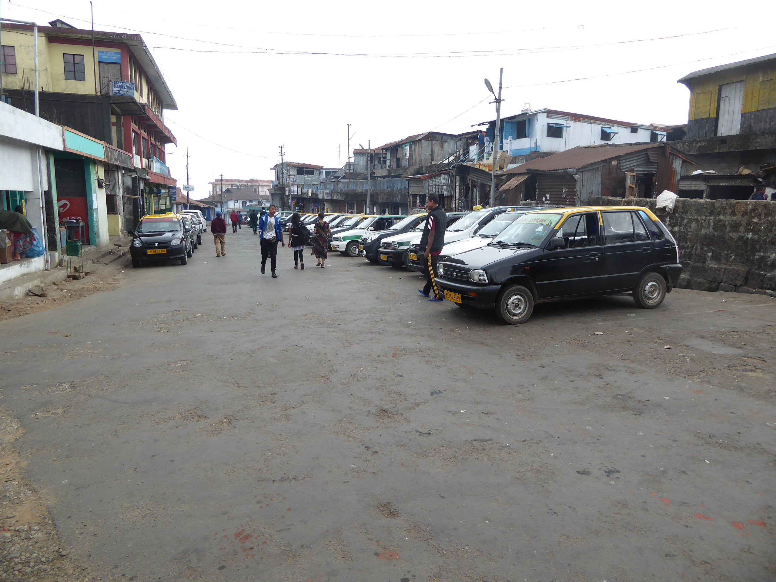 The less-than-picturesque central taxi stand.