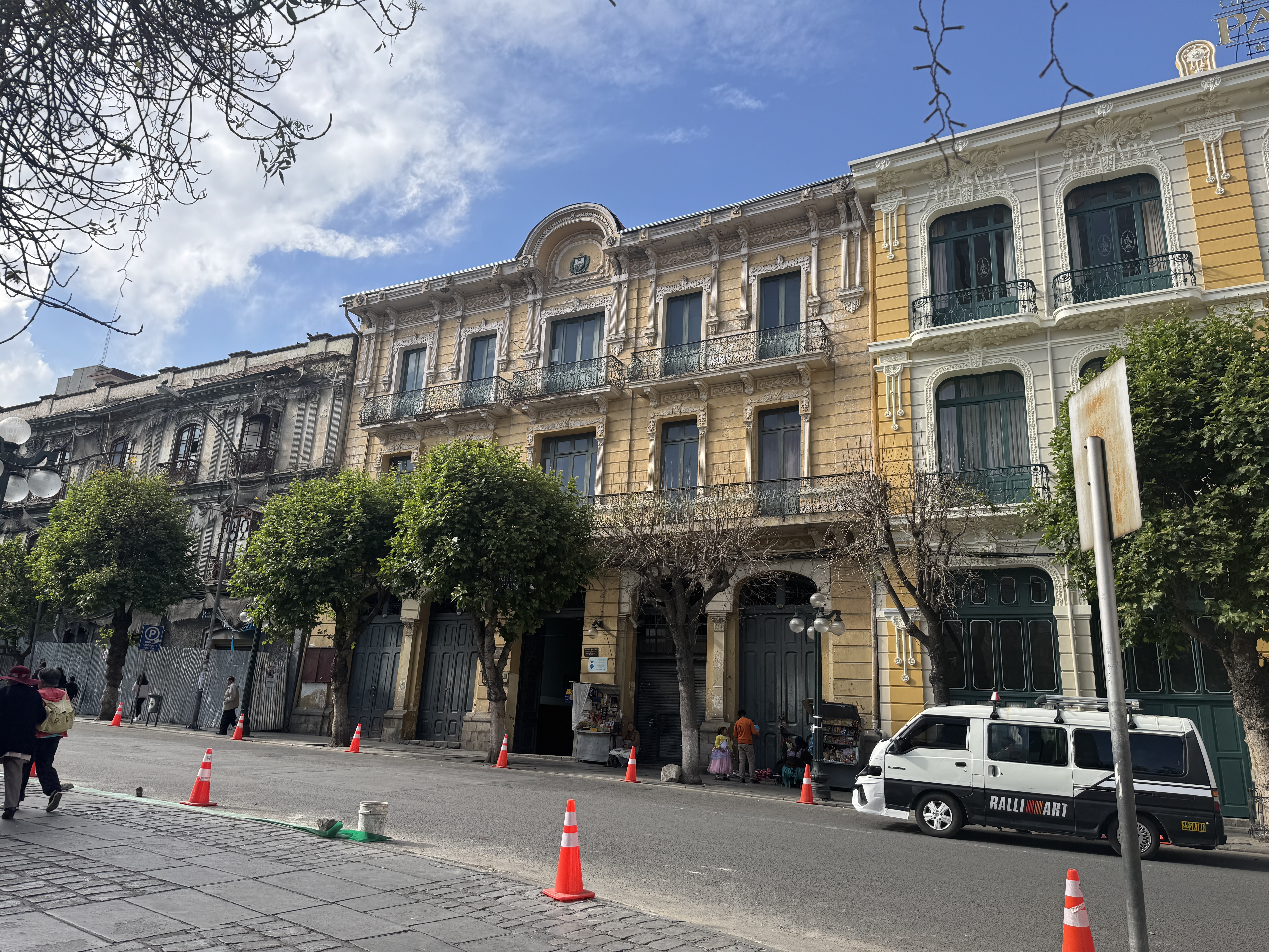 Fighting, fighting, fighting: the central building in this trio facing the square is the military museum.  To its right is the city's leadin