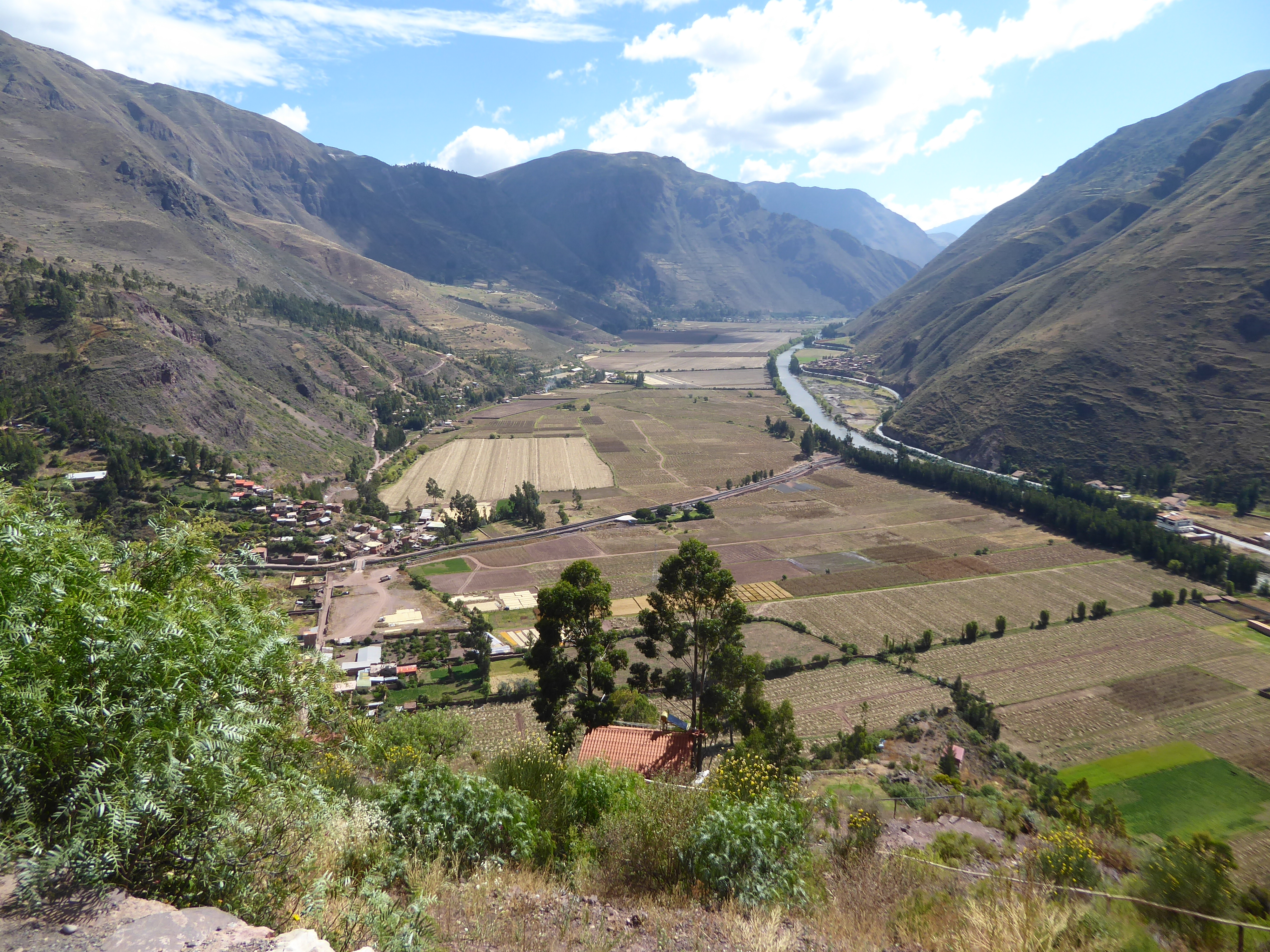 Looking north, down the Urubamba Valley 30 miles upstream from Ollantaytambo. The town of Pisac is a mile behind us, farther up the valley.