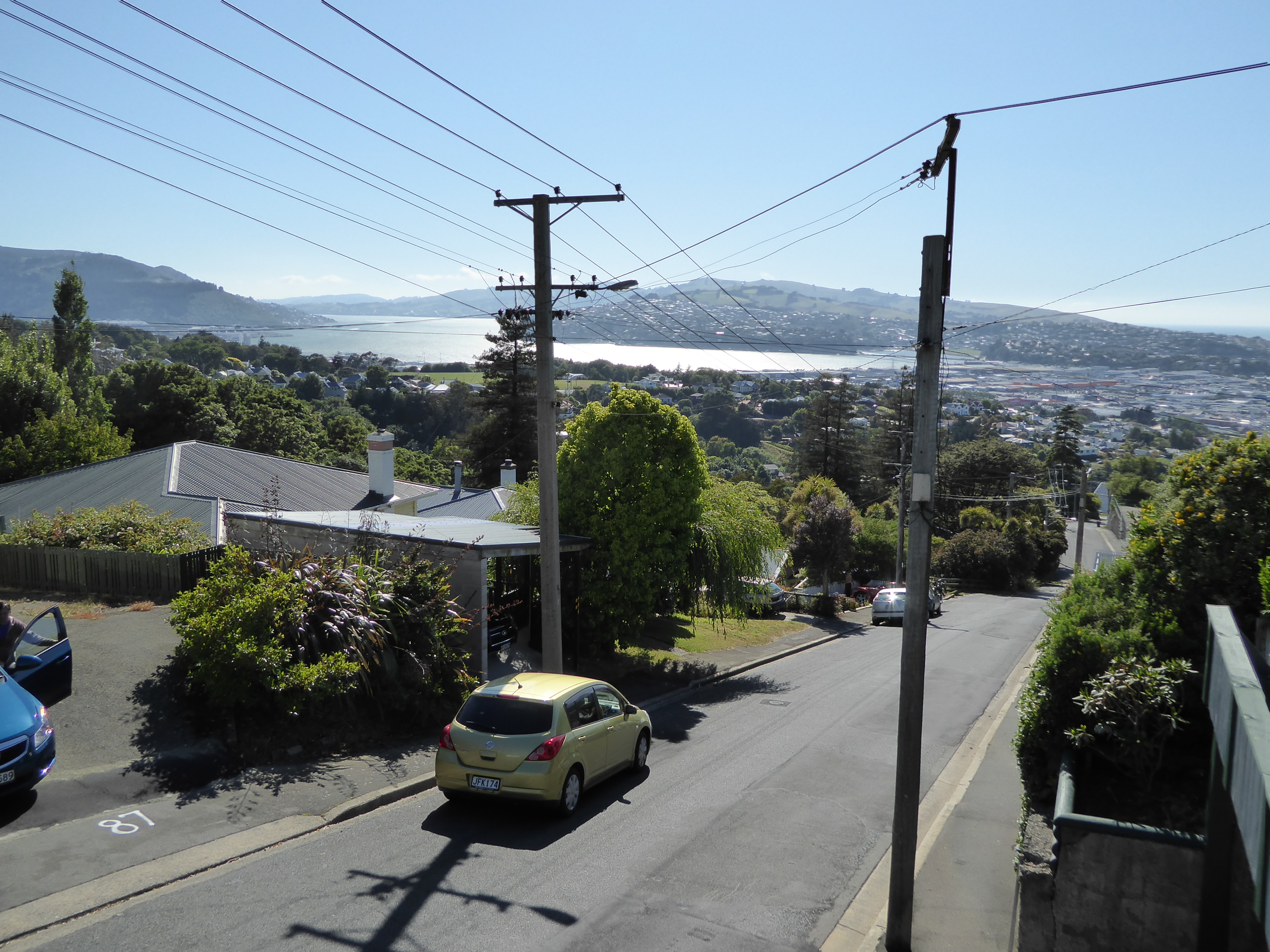 The hills aren't a problem for cars, but what about the old days? Answer: Dunedin started using cable cars in 1881, a few years after San Fr