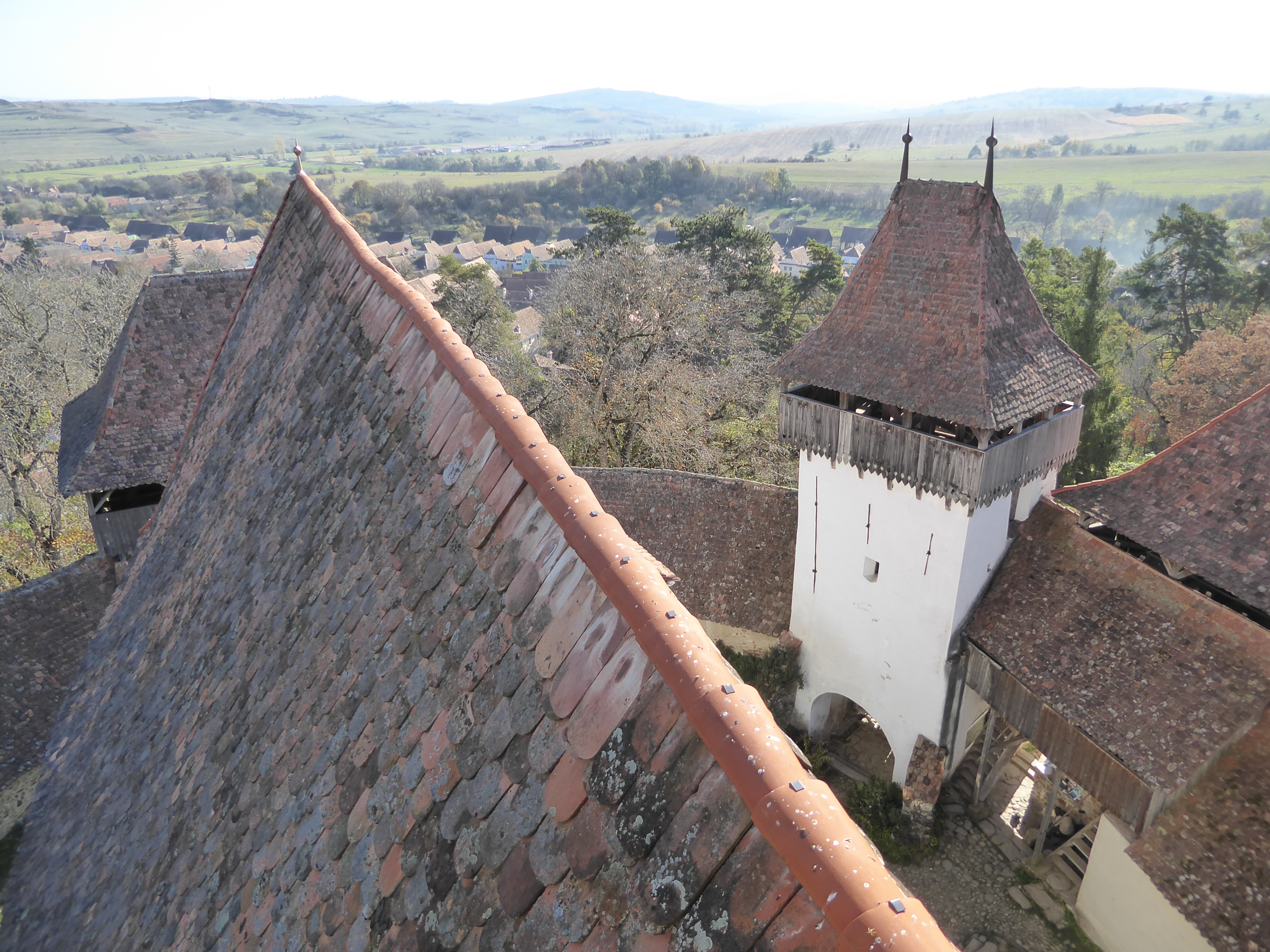 View over the nave and the town, neatly lined up.